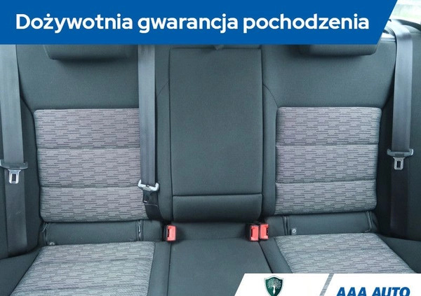 Skoda Octavia cena 23600 przebieg: 208953, rok produkcji 2012 z Mikstat małe 106